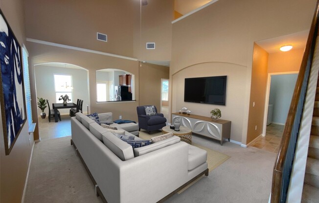 1002 HAWKEYE PT RD