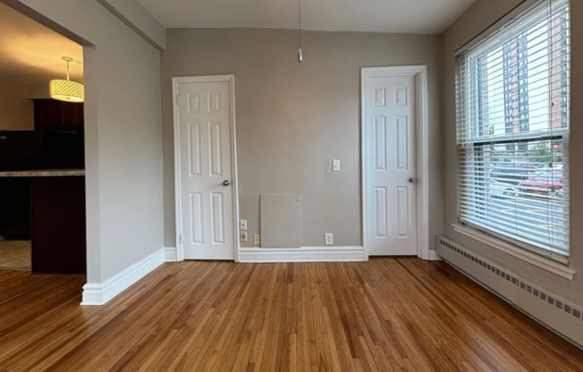 Studio, 1 bath, 346 sqft, $825, Unit 116-317