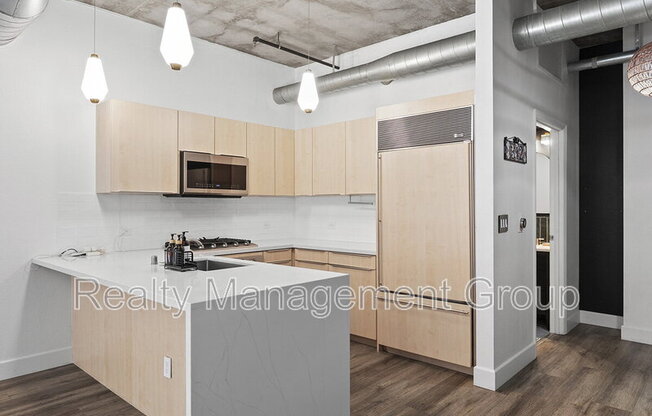 877 Island Ave., #316