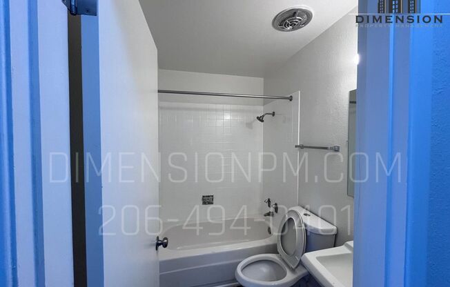 Studio, 1 bath, 563 sqft, $965, Unit Unit 316
