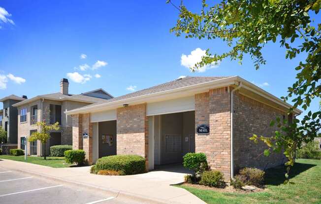 Huge Garages Available at Stoneleigh on Cartwright Apartments, J Street Property Services, Mesquite, TX