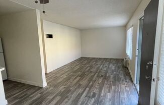 1 bed, 1 bath, $1,695, Unit 113