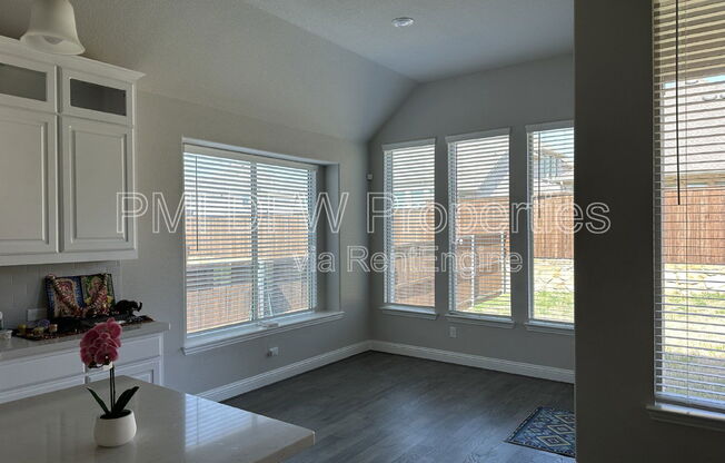 2222 MCMULLIN DR