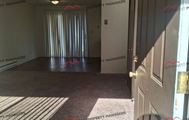 r45b Shannon Village Apts.