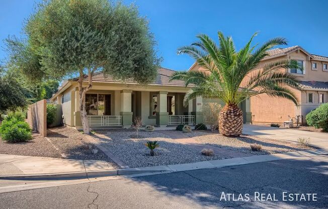 1305 W BUSA DR
