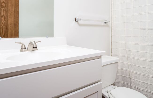 2 beds, 2 baths, 1,059 sqft, $1,600, Unit 1501-132