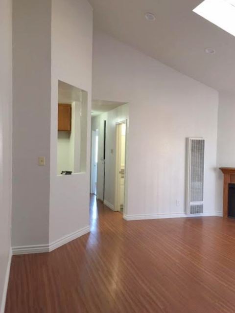 2 beds, 2 baths, 1,000 sqft, $2,195