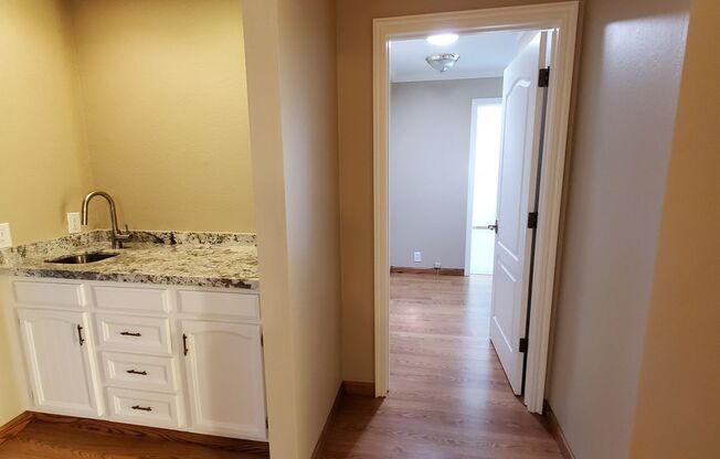 3 beds, 2 baths, $4,150