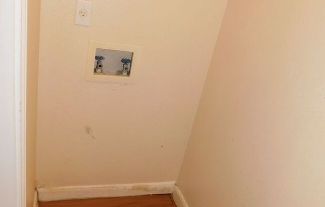 1 bed, 1 bath, $1,000