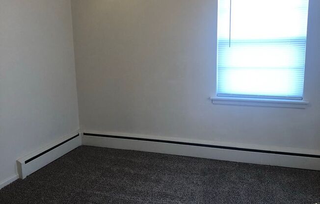1 bed, 1 bath, 625 sqft, $665, Unit 1300-1602