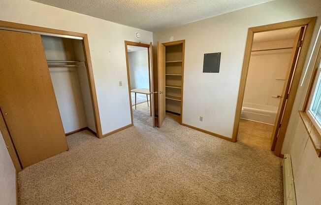 1 bed, 1 bath, 600 sqft, $650