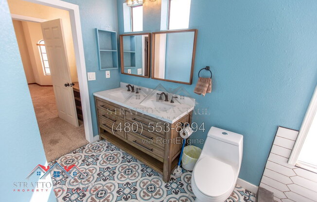 3 beds, 2.5 baths, 2,469 sqft, $2,525