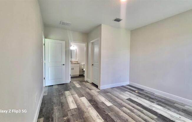 346 CLERMONT DR