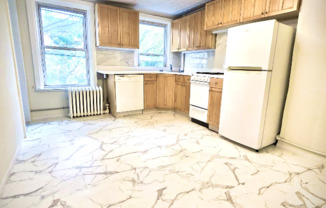 196 W 9 ST