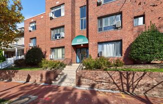 1010 G St