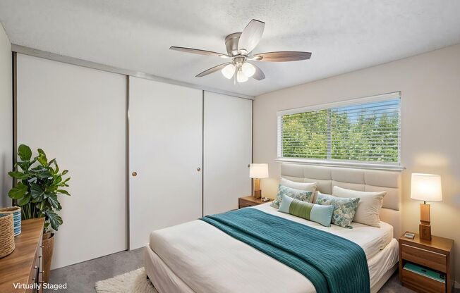2 beds, 1 bath, 850 sqft, $1,600, Unit 4554