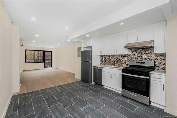 1 bed, 1 bath, 943 sqft, $2,933, Unit 5B