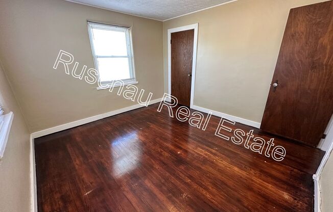 2 beds, 1 bath, $1,245