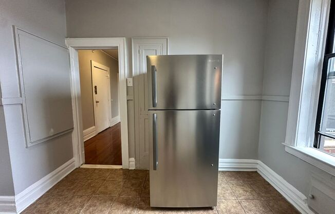 1 bed, 1 bath, 750 sqft, $1,595, Unit APT 410