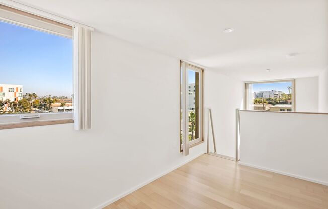 1 bed, 1 bath, 677 sqft, $3,250, Unit 508