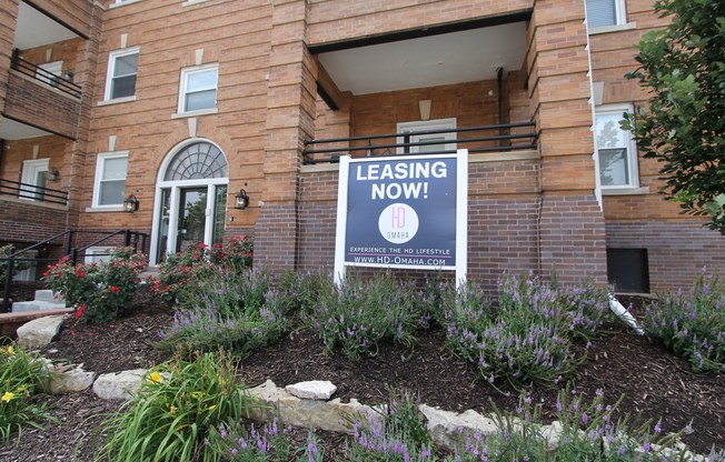 2 beds, 1 bath, 1,150 sqft, $1,470, Unit 6