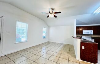 3 beds, 2 baths, $1,050