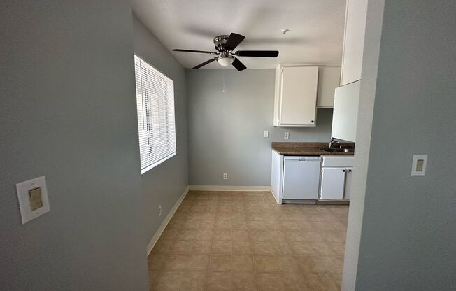 2 beds, 2 baths, $2,350, Unit 6