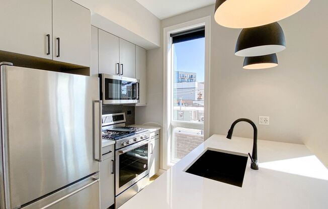 1 bed, 1 bath, 479 sqft, $2,895, Unit 1050-402