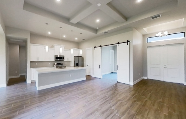 1016 SW 34 ST