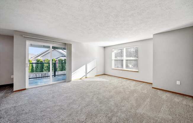 Reflections at Hidden Creek Apartments - Keizer, Oregon