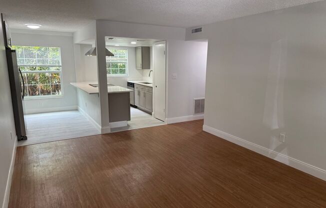 726 Edgewater Drive