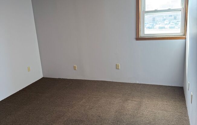 3 bedroom 1 bath second floor apartment