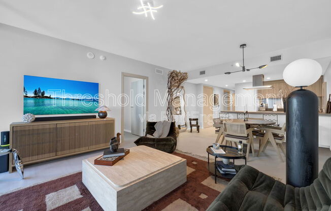 1000 Brickell Plz