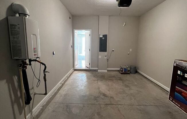 Brand New 3/2.5 Townhome!