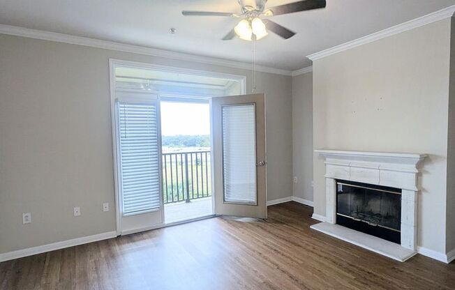 1 bed, 1 bath, $1,500, Unit Unit 533