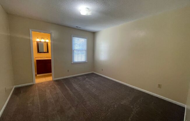 2 beds, 2 baths, $995