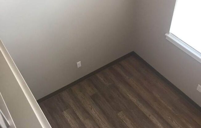 Studio, 1 bath, 172 sqft, $825, Unit O6
