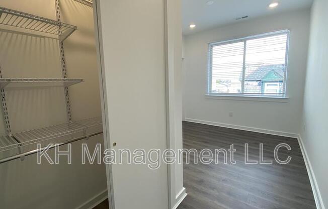 3414 HAVERFORD AVE