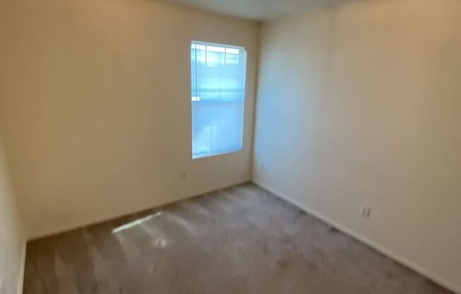 3 beds, 2 baths, 1,108 sqft, $875, Unit D