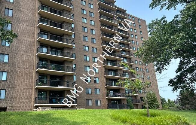 200 PICKETT ST
