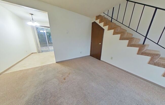 2 Bedroom 4-Plex ~ South Corvallis ~ Small Pet Friendly