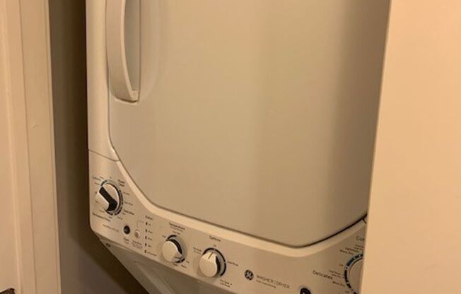 Studio, 1 bath, $1,850, Unit 007