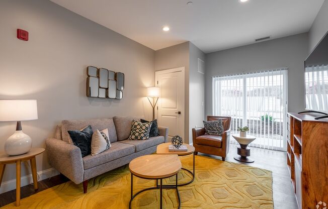 1 bed, 1 bath, 624 sqft, $2,195, Unit 302