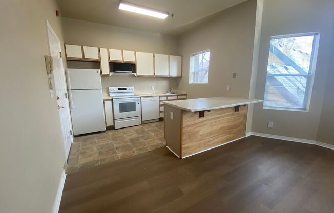 Everett Street Apartments