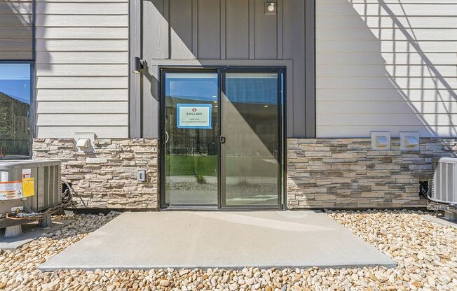 2 beds, 2 baths, 1,029 sqft, $1,775, Unit 1-204