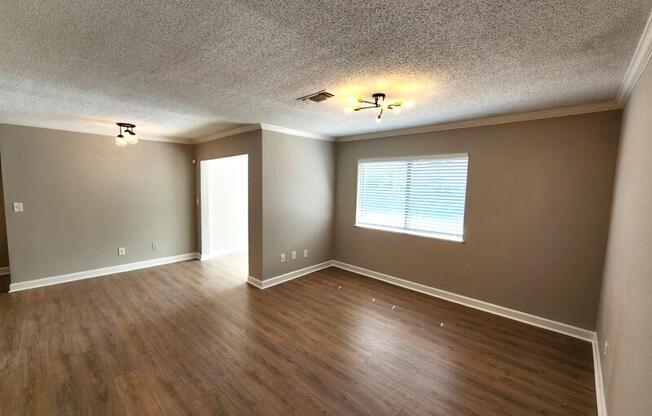 1406 WINGATE WAY