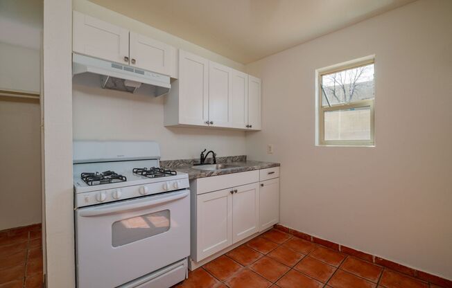 Rufina Street Apartments -3230