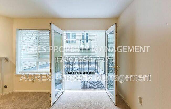 3028 Western Ave Unit 308