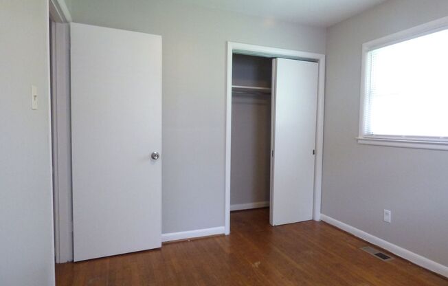 2 beds, 1 bath, 760 sqft, $1,125, Unit 170