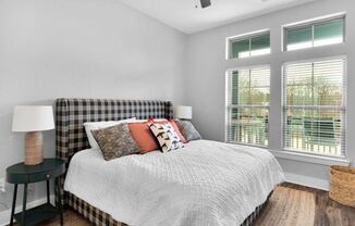 Studio, 1 bath, 640 sqft, $1,225, Unit 309 S2